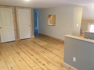 28 Maple #2 Livingroom