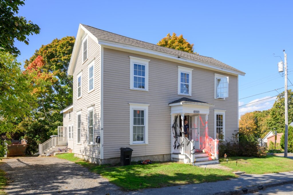 28_maple_exterior_42